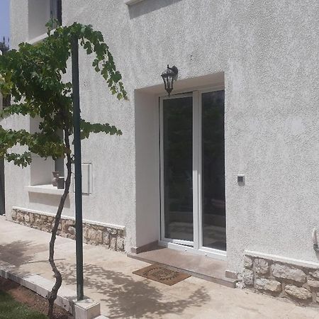 Almanarre Apartment Hyeres Bagian luar foto