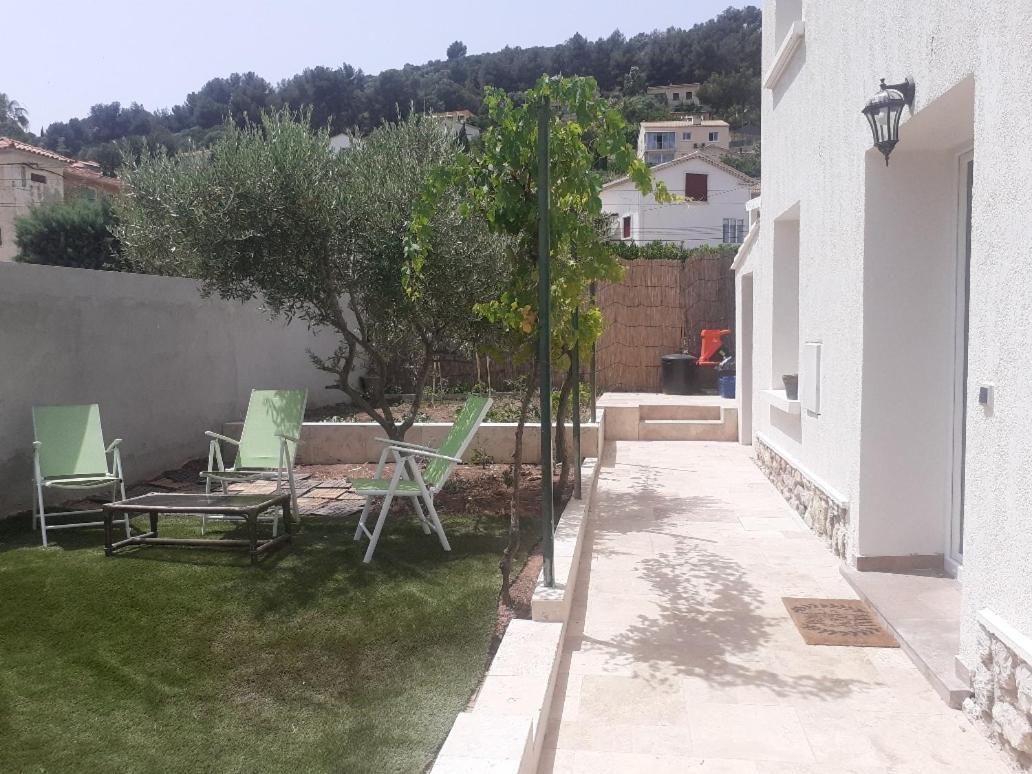 Almanarre Apartment Hyeres Bagian luar foto